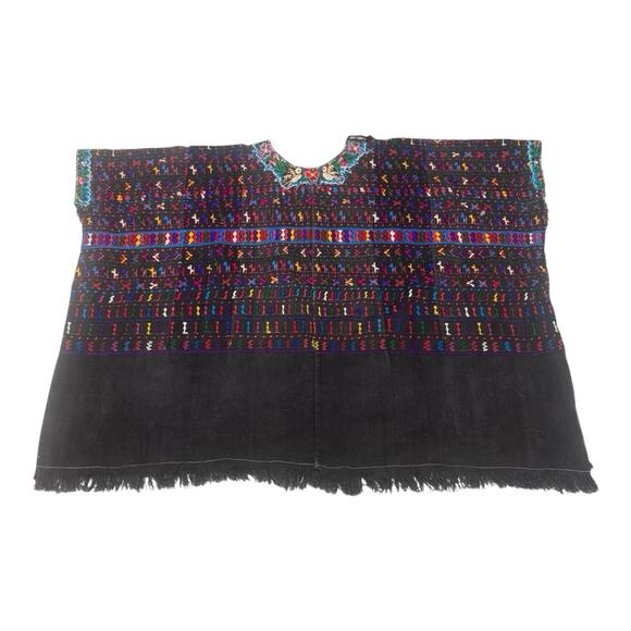 Guatemalan Huipil Poncho Womens One Size Embroidered Floral Boho 80s Vintage Top - Picture 1 of 12